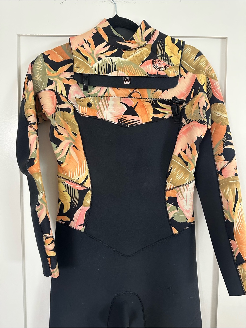 Billabong 3/2 chest zip full wetsuit women's 10.